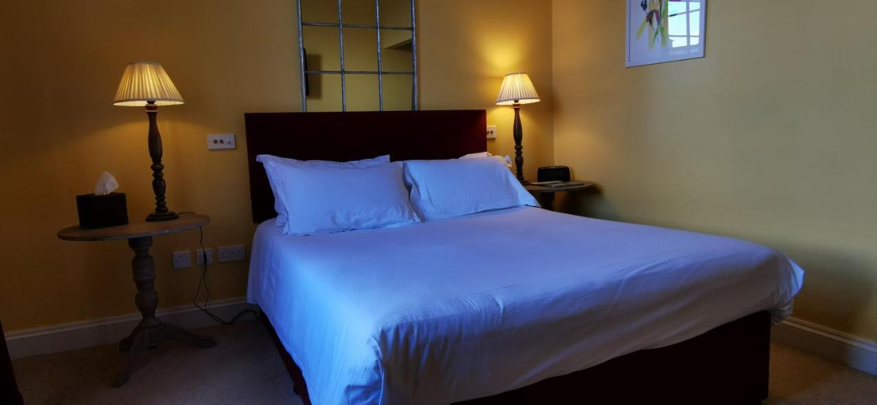 Buccleuch And Queensberry Arms Hotel Thornhill  Exteriér fotografie