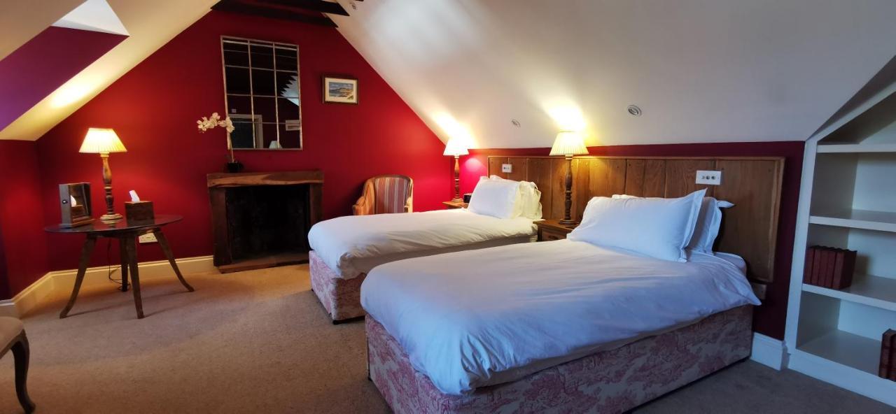 Buccleuch And Queensberry Arms Hotel Thornhill  Exteriér fotografie