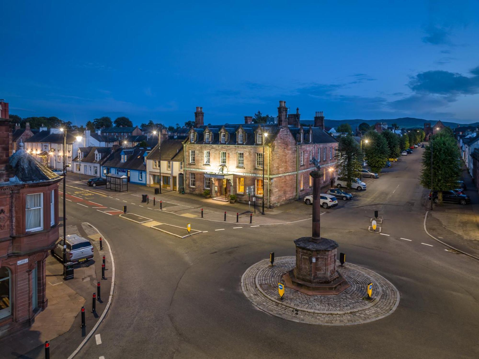 Buccleuch And Queensberry Arms Hotel Thornhill  Exteriér fotografie